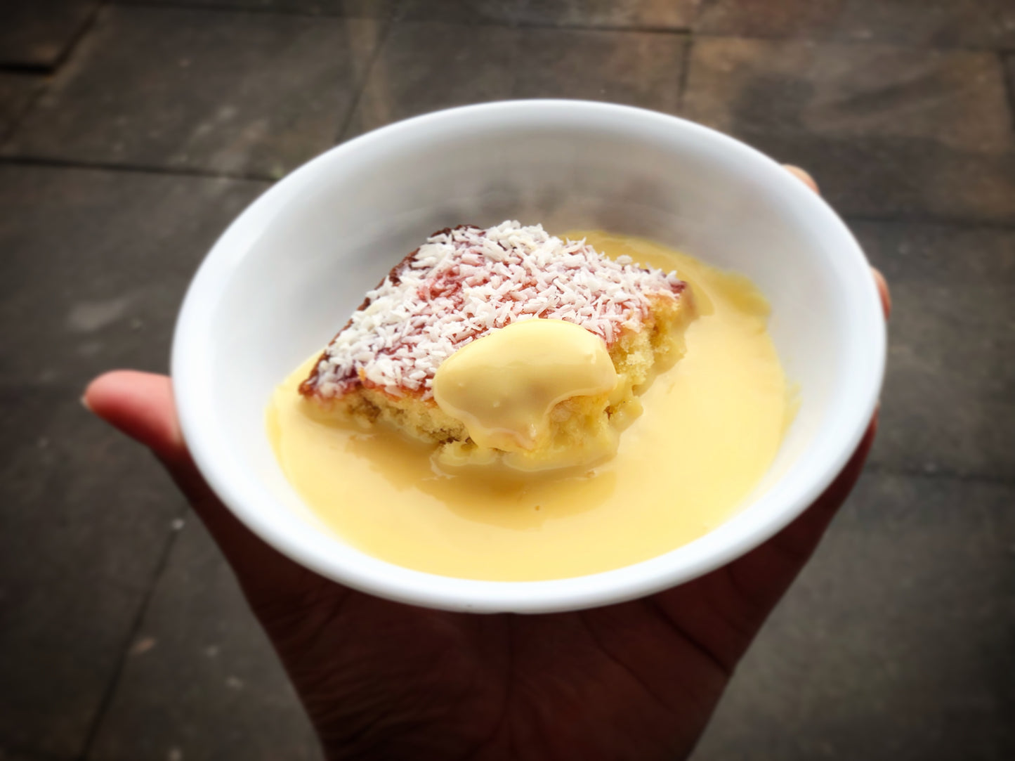 Jam Sponge- serves 6